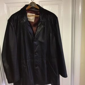 Man’s Black Leather Coat with Removable Lining